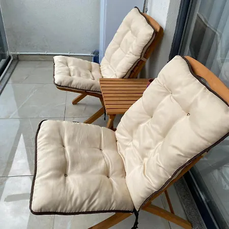 Lovely House With Balcony Near In * Sapanca